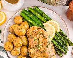 POLLO DESHUESADO CON GUARNICION